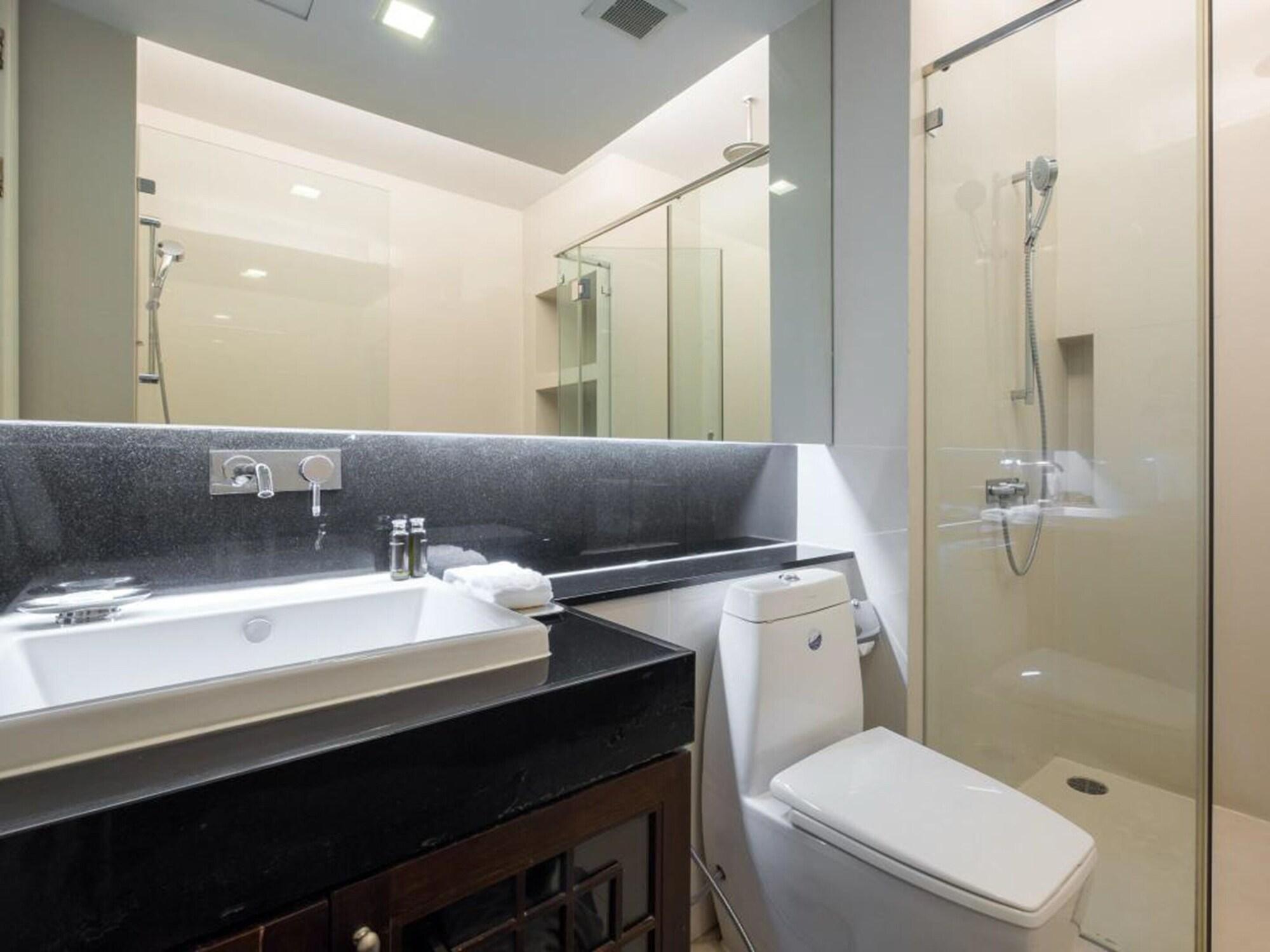 Rongratana Executive Residence Bangkok Dış mekan fotoğraf